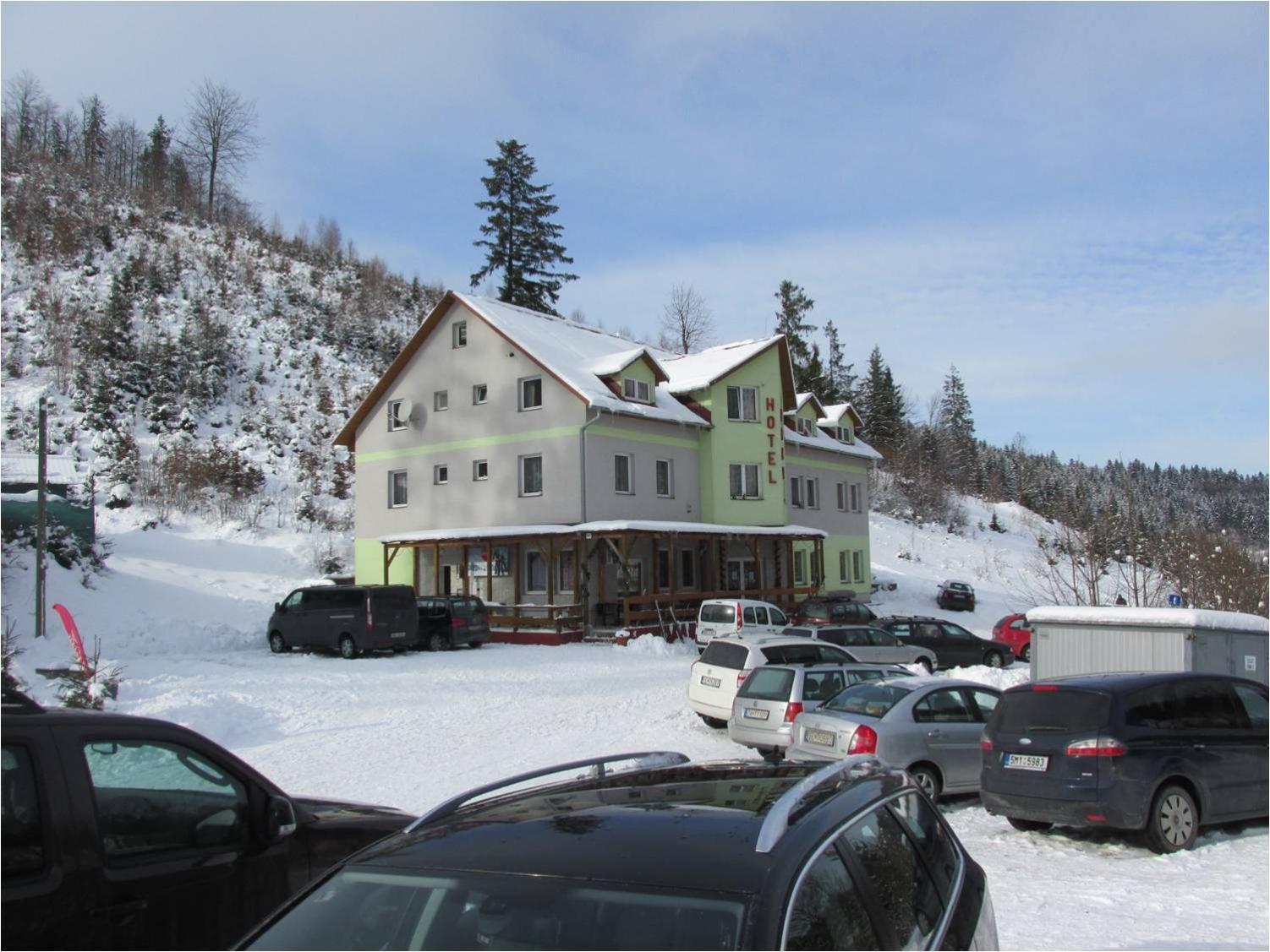 Hotel Bocy Oscadnica Buitenkant foto